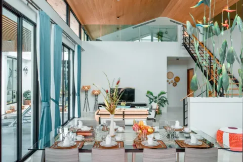 Villa in Phuket, Thailand 4 bedrooms № 174075 - photo 2