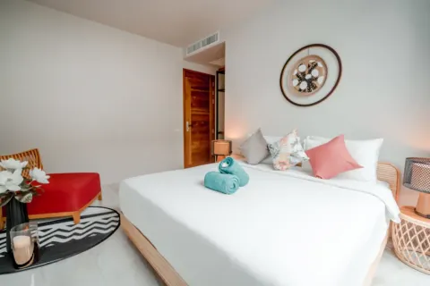 Villa in Phuket, Thailand 4 bedrooms № 174075 - photo 7