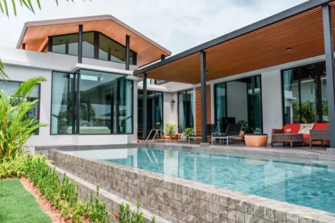 Villa in Phuket, Thailand 4 bedrooms № 174075