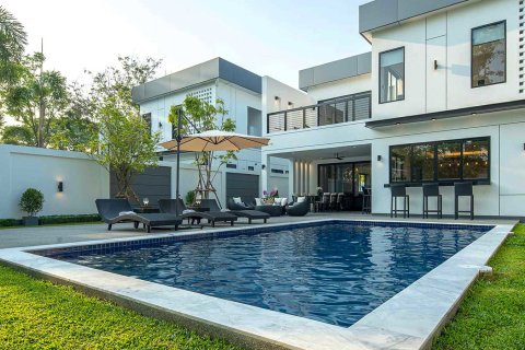 Вилла в Чиангмае, Таиланд с 4 спальнями  № 174077 - фото 11