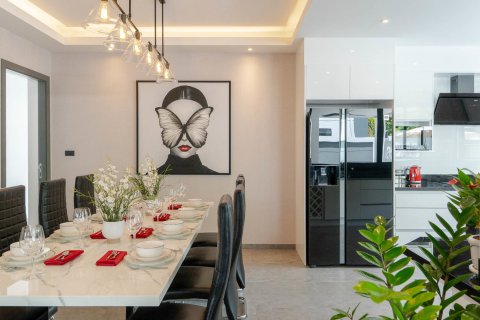 Вилла в Чиангмае, Таиланд с 4 спальнями  № 174077 - фото 5