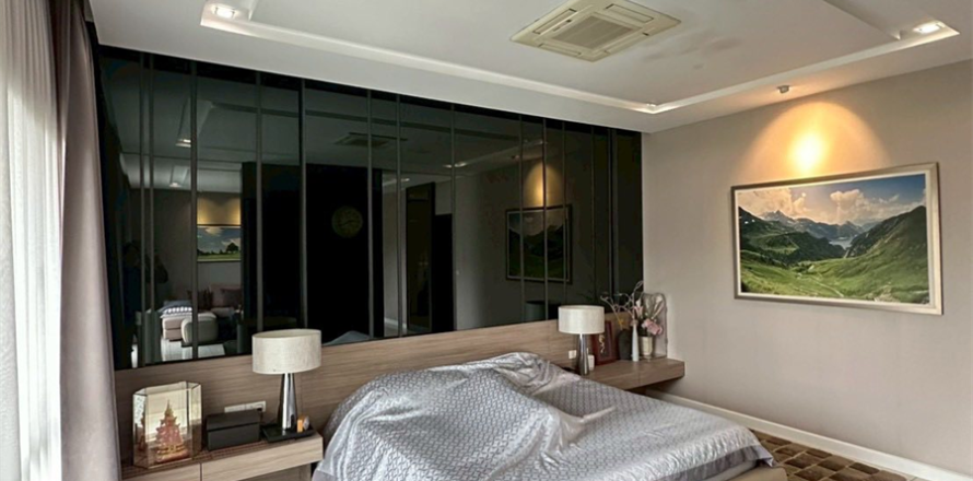 บ้านในกรุงเทพฯ, ประเทศไทย 6 ห้องนอน № 189418
