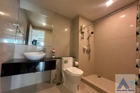 Condo in Khlong Toei, Bangkok, Thailand, 3 bedrooms  № 215286 - photo 17