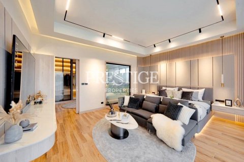 House in Pattaya, Thailand 5 bedrooms № 198329 - photo 10