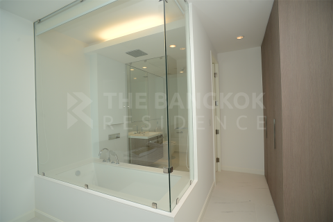Condo in Bangkok, Thailand, 1 bedroom № 184634 - photo 8