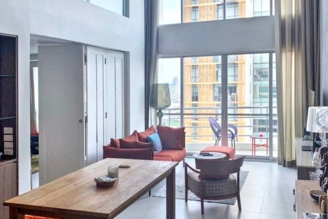 Condo in Bangkok, Thailand, 2 bedrooms № 116878 - photo 7