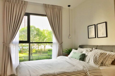 Condo in Bangkok, Thailand, 2 bedrooms  № 157585 - photo 5