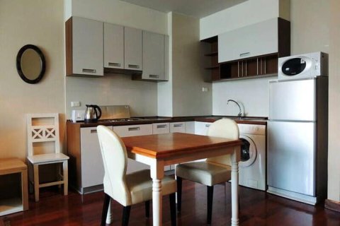 Condo in Bangkok, Thailand, 2 bedrooms  № 157584 - photo 4