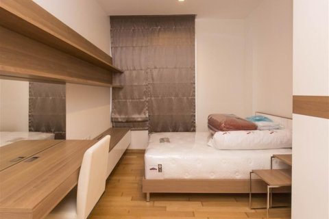 Condo in Bangkok, Thailand, 3 bedrooms  № 157586 - photo 6