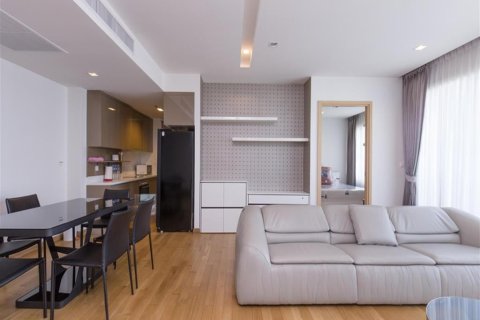 Condo in Bangkok, Thailand, 3 bedrooms  № 157586 - photo 4