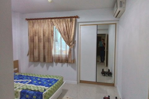 Condo in Phuket, Thailand, 2 bedrooms  № 153557 - photo 29