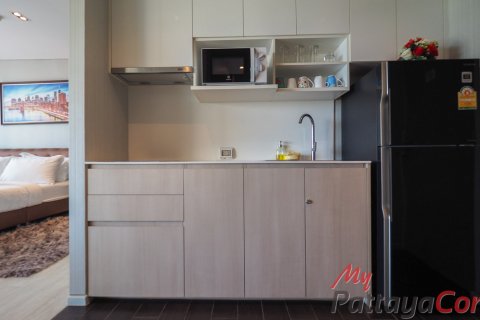 Condo in Pattaya, Thailand, 2 bedrooms  № 32141 - photo 7