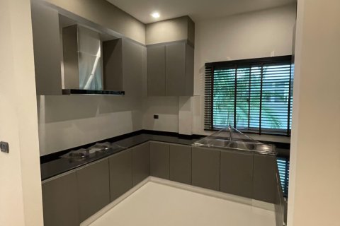 Дом в Минбури, Бангкок, Таиланд с 5 спальнями  № 160344 - фото 16