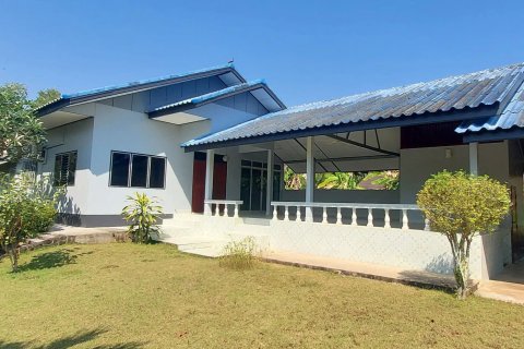 House in Rayong, Thailand 3 bedrooms № 160347
