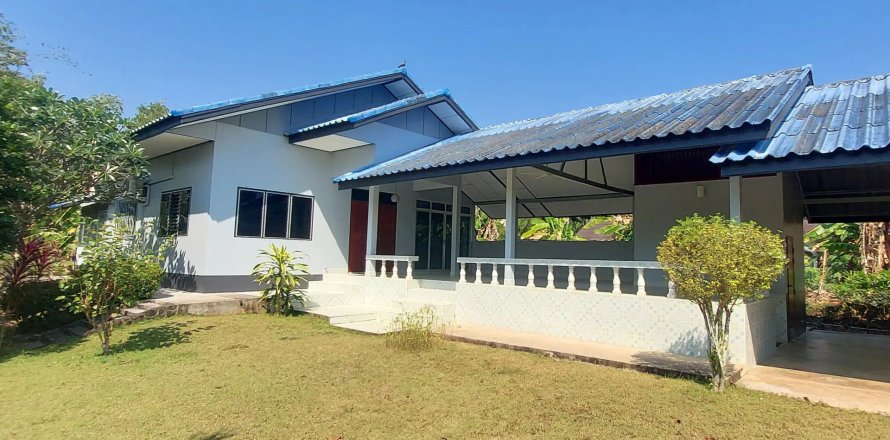 House in Rayong, Thailand 3 bedrooms № 160347