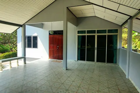 House in Rayong, Thailand 3 bedrooms № 160347 - photo 11