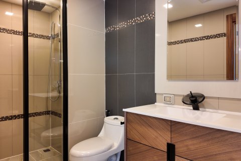 Appartement à Pattaya, Thaïlande 2 chambres № 134144 - photo 14