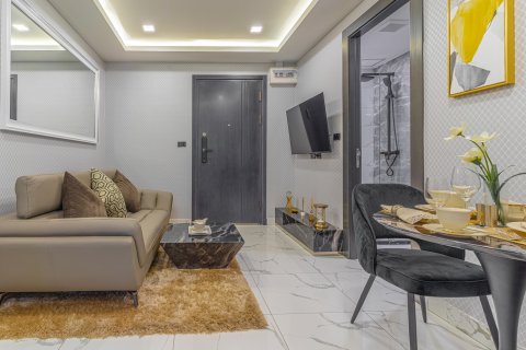 Apartment in Pattaya, Thailand 2 rooms № 134150 - photo 2