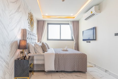 Apartment in Pattaya, Thailand 2 rooms № 134150 - photo 6