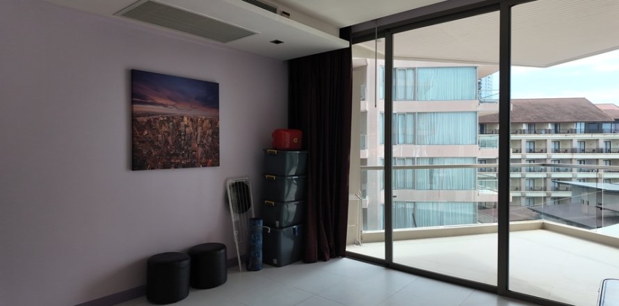 Apartment in Pattaya, Thailand 2 rooms № 134146