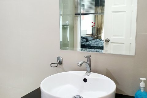 Квартира в Паттайе, Таиланд с 2 комнатами  № 134149 - фото 28