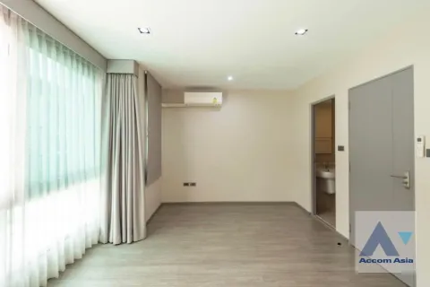 Reihenhaus in Lat Phrao, Bangkok, Thailand 3 Schlafzimmer № 214731 - Foto 8