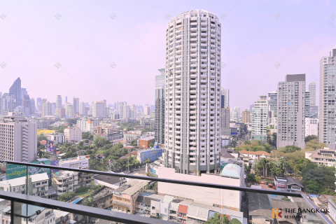 Condo in Bangkok, Thailand, 2 bedrooms № 190197 - photo 4