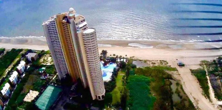 Кондоминиум с 2 спальнями в Ча-аме, Таиланд № 134598