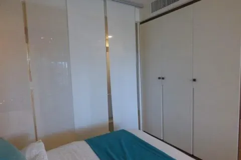 Studio dans le Condo à Watthana, Bangkok, Thaïlande № 160596 - photo 7