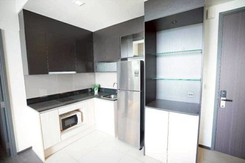 Студия в кондо в Ваттхане, Бангкок, Таиланд № 160598 - фото 20