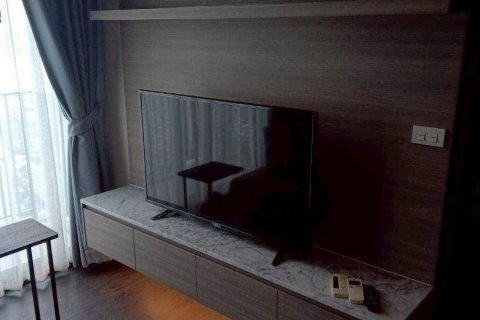 Студия в кондо в Ваттхане, Бангкок, Таиланд № 160598 - фото 16