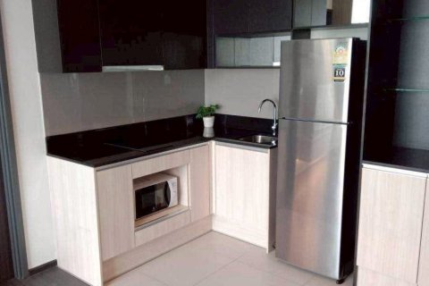 Студия в кондо в Ваттхане, Бангкок, Таиланд № 160598 - фото 12