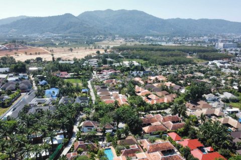 Villa in Phuket, Thailand 4 bedrooms № 160595 - photo 24