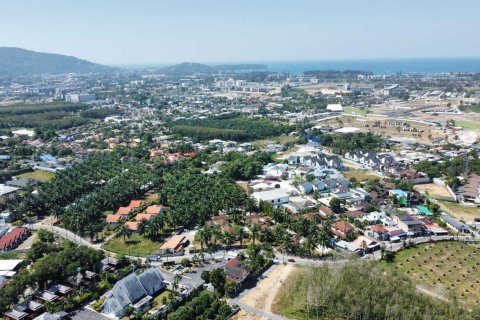 Villa in Phuket, Thailand 4 bedrooms № 160595 - photo 23