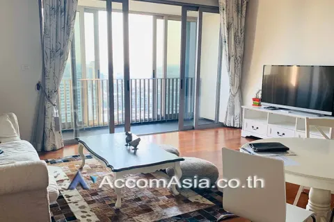 Condo in Khlong Toei, Bangkok, Thailand, 2 bedrooms  № 220337
