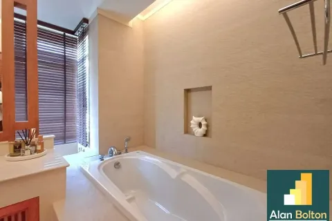 Casa de 3 dormitorios en Pattaya, Tailandia № 210877 - foto 19