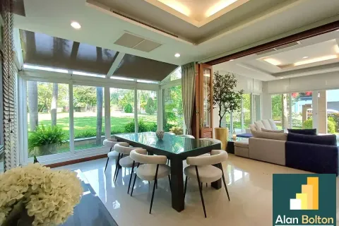 Casa de 3 dormitorios en Pattaya, Tailandia № 210877 - foto 11