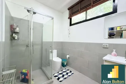 Casa de 3 dormitorios en Pattaya, Tailandia № 210876 - foto 7