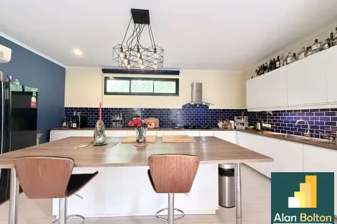 Casa de 3 dormitorios en Pattaya, Tailandia № 210876 - foto 4