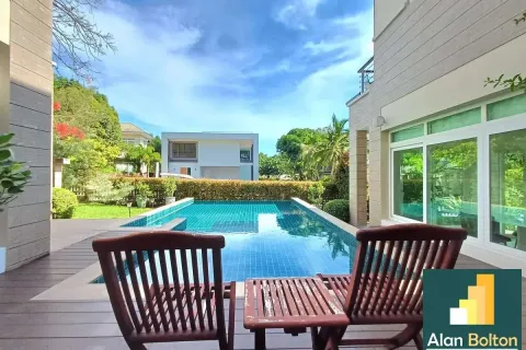 Casa de 3 dormitorios en Pattaya, Tailandia № 210878 - foto 6