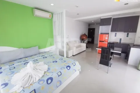 Estudio en el condominio en Jomtien Beach, Pattaya, Tailandia № 210875 - foto 3