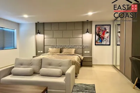 Casa de 4 dormitorios en Pattaya, Tailandia № 213375 - foto 14