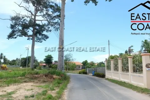 Terreno en Pattaya, Tailandia № 213380 - foto 4