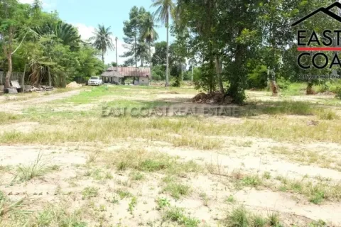 Terreno en Pattaya, Tailandia № 213380 - foto 2