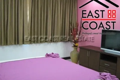 Condominio de 2 dormitorios en Pattaya, Tailandia № 213376 - foto 8