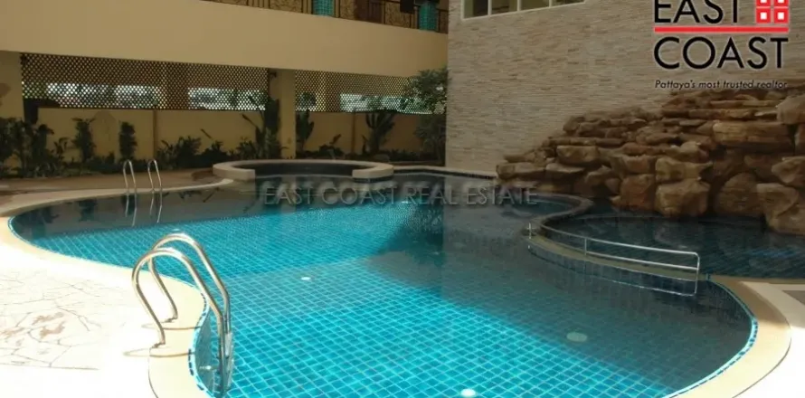 Condominio de 2 dormitorios en Pattaya, Tailandia № 213376