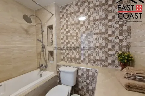 Estudio en el condominio en Jomtien Beach, Pattaya, Tailandia № 213378 - foto 13