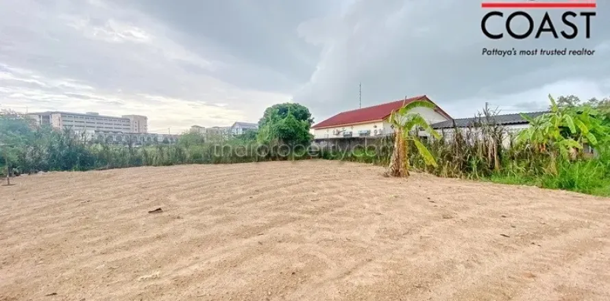 Terreno en Pattaya, Tailandia № 213377