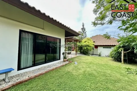 Casa de 2 dormitorios en Pattaya, Tailandia № 213381 - foto 18