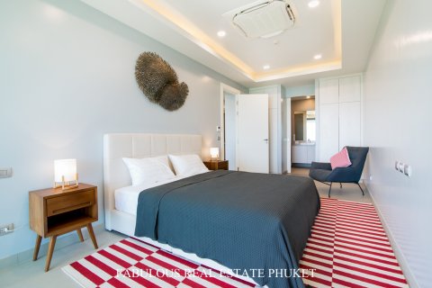 Condo on Surin Beach, Thailand, 1 bedroom № 179851 - photo 5